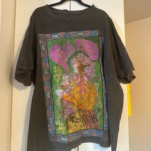 Oversized Pink Floyd tee